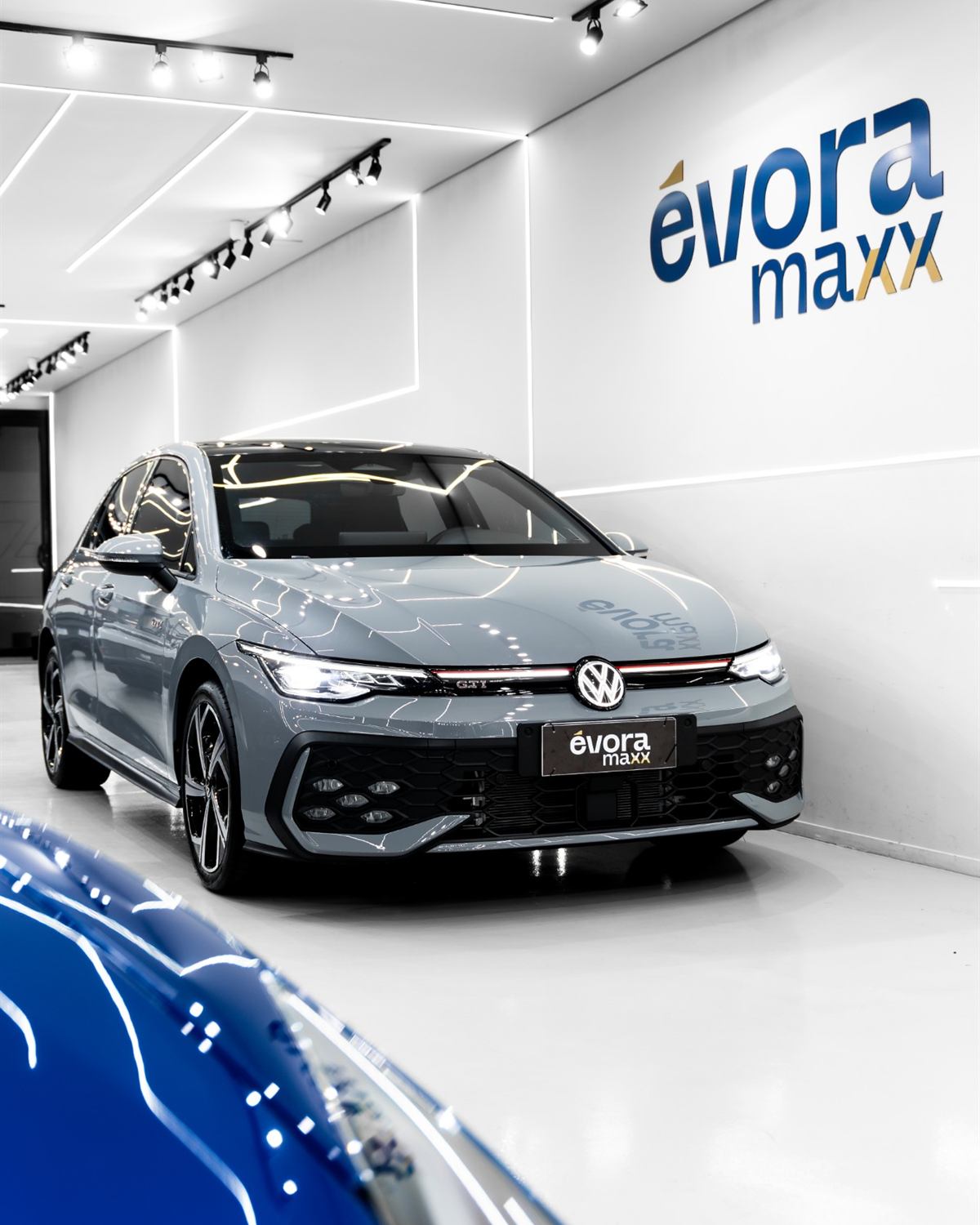 Golf GTI no estúdio da Évora Maxx
