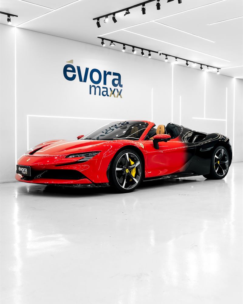Ferrari SF90 Spider com PPF Degradê vermelho e preto no estúdio da Évora Maxx